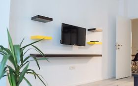 City Center - Quinet Large Apartment